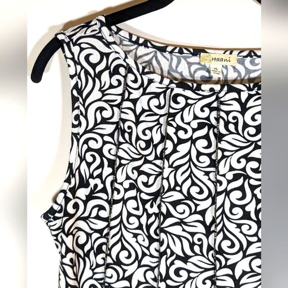 Haani Black and White Print Stretch Raised Outside Seams, Midi Dress Size XL - Picture 6 of 9